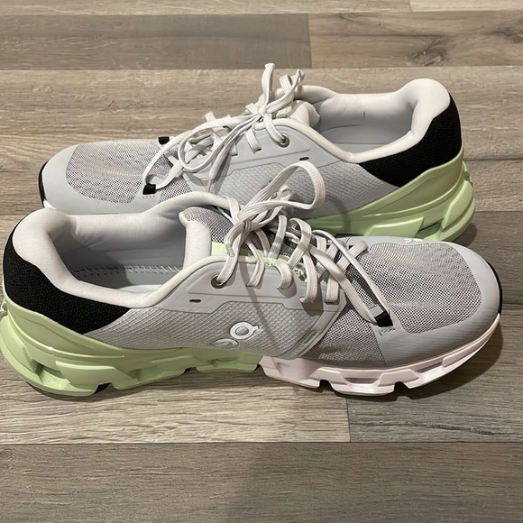 Cloudflyer 4 Road-Running Shoes - Picture 15 of 16